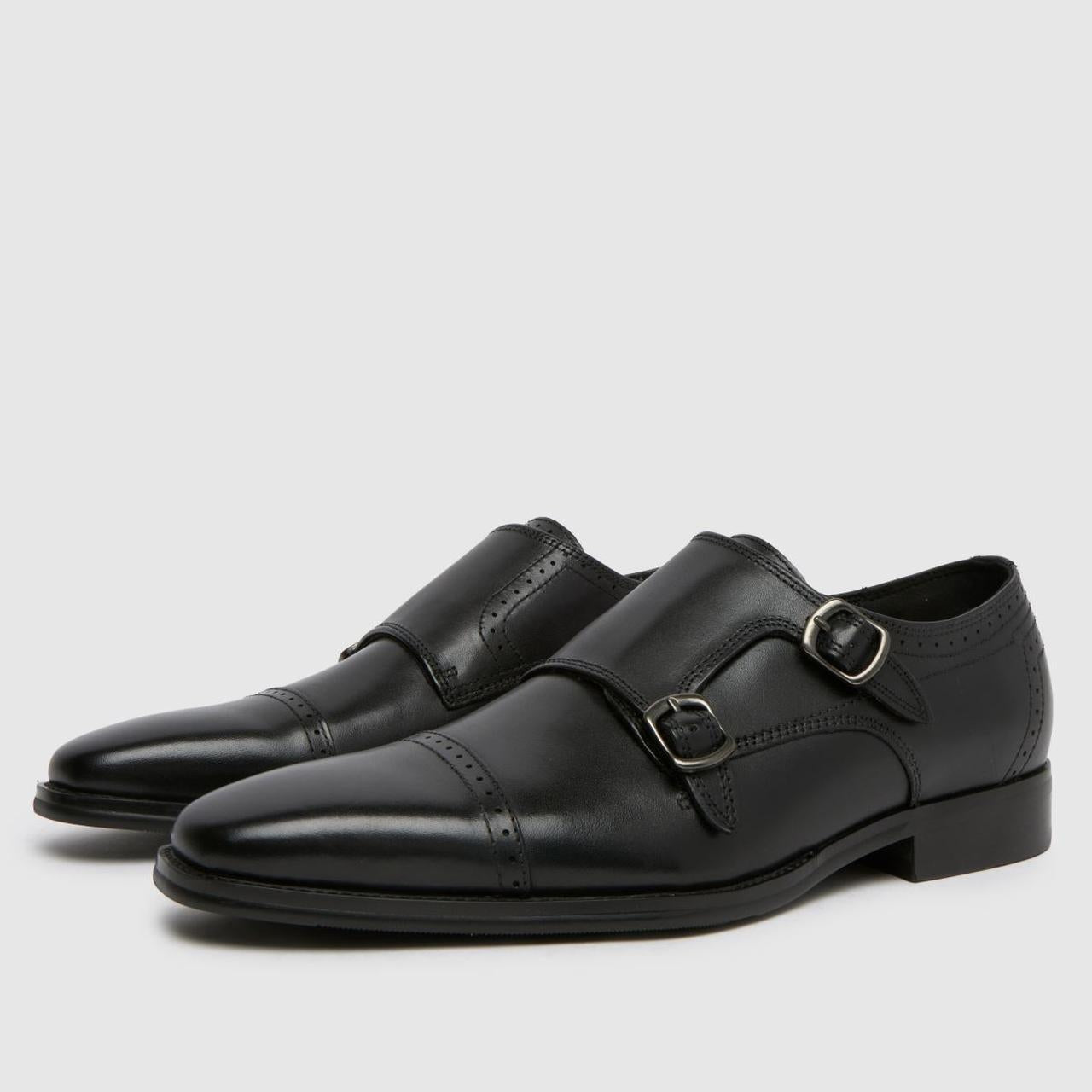 Ronaldo Monk in Black