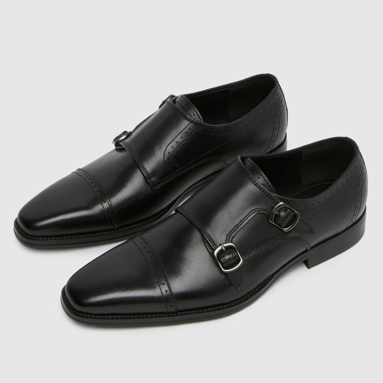 Ronaldo Monk in Black