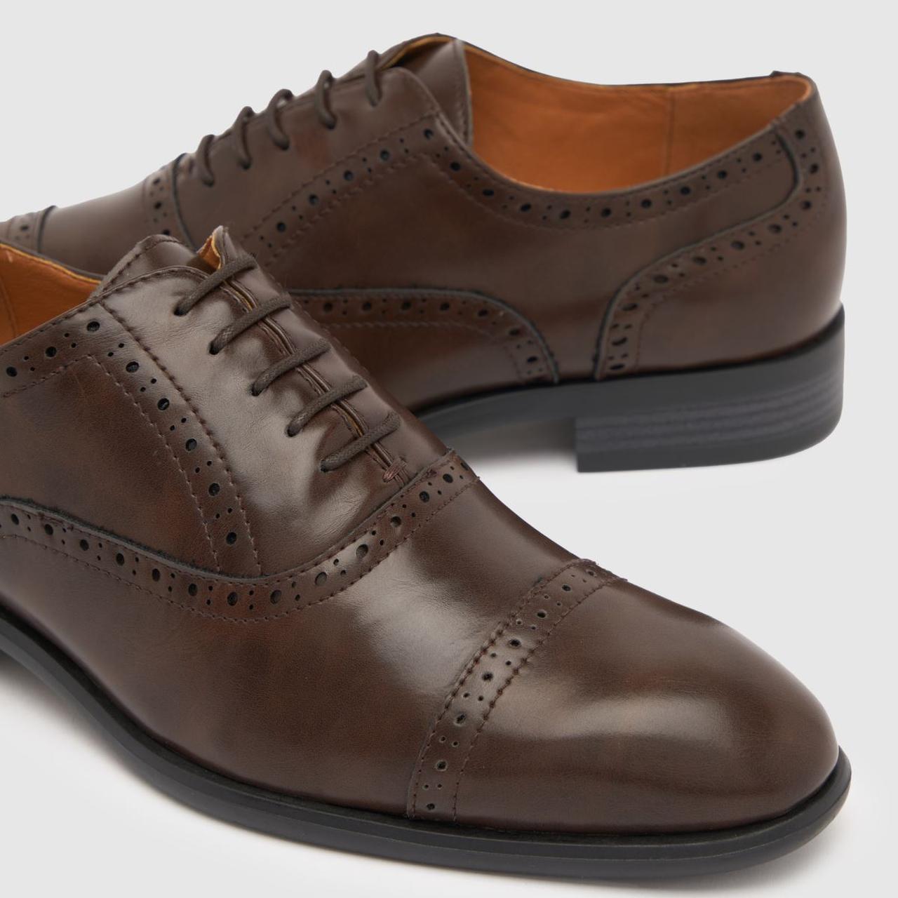 Ronan Square Toe Brogue in Brown