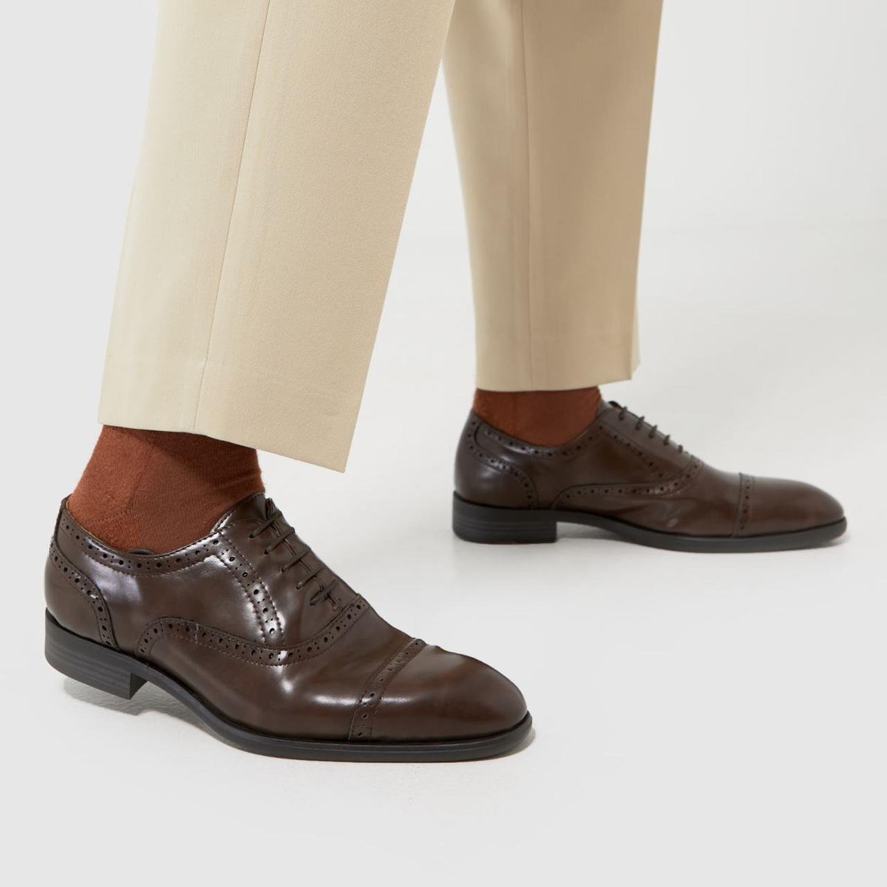 Ronan Square Toe Brogue in Brown