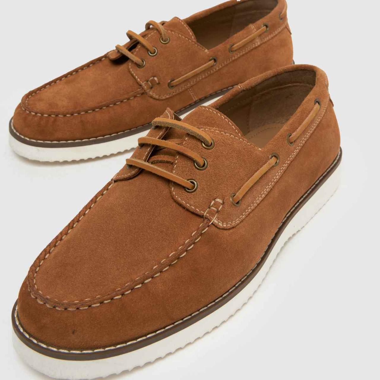 Rick Boat in Tan
