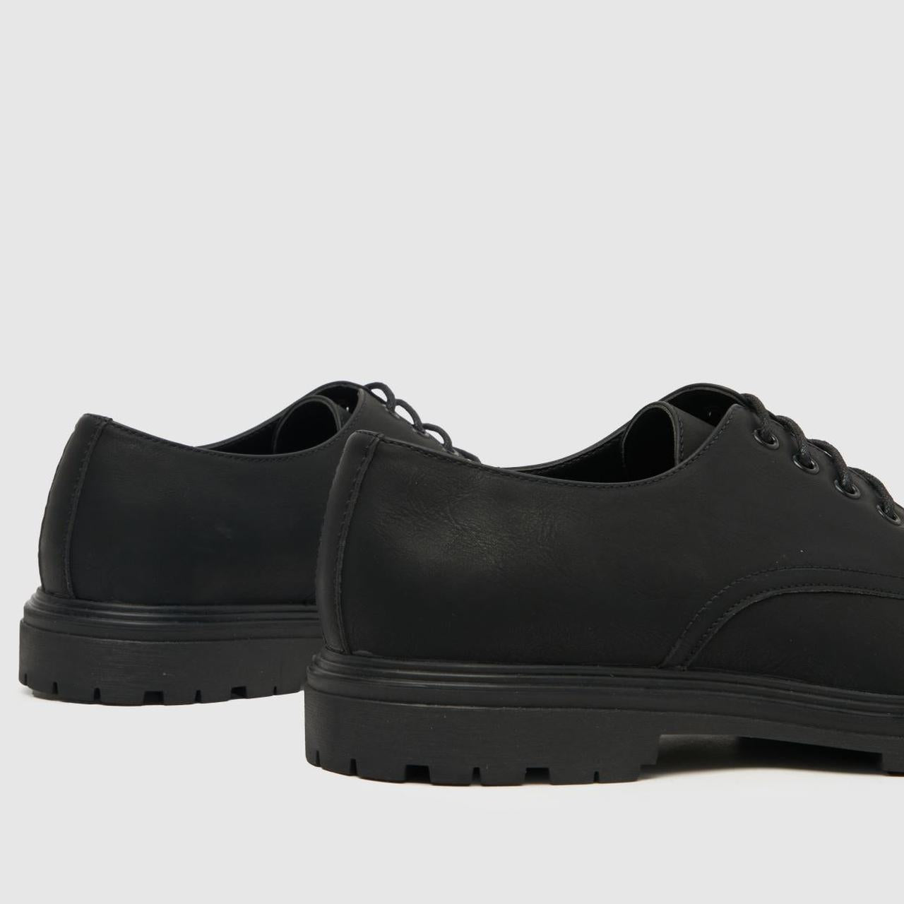 Paul Lace-Up in Black