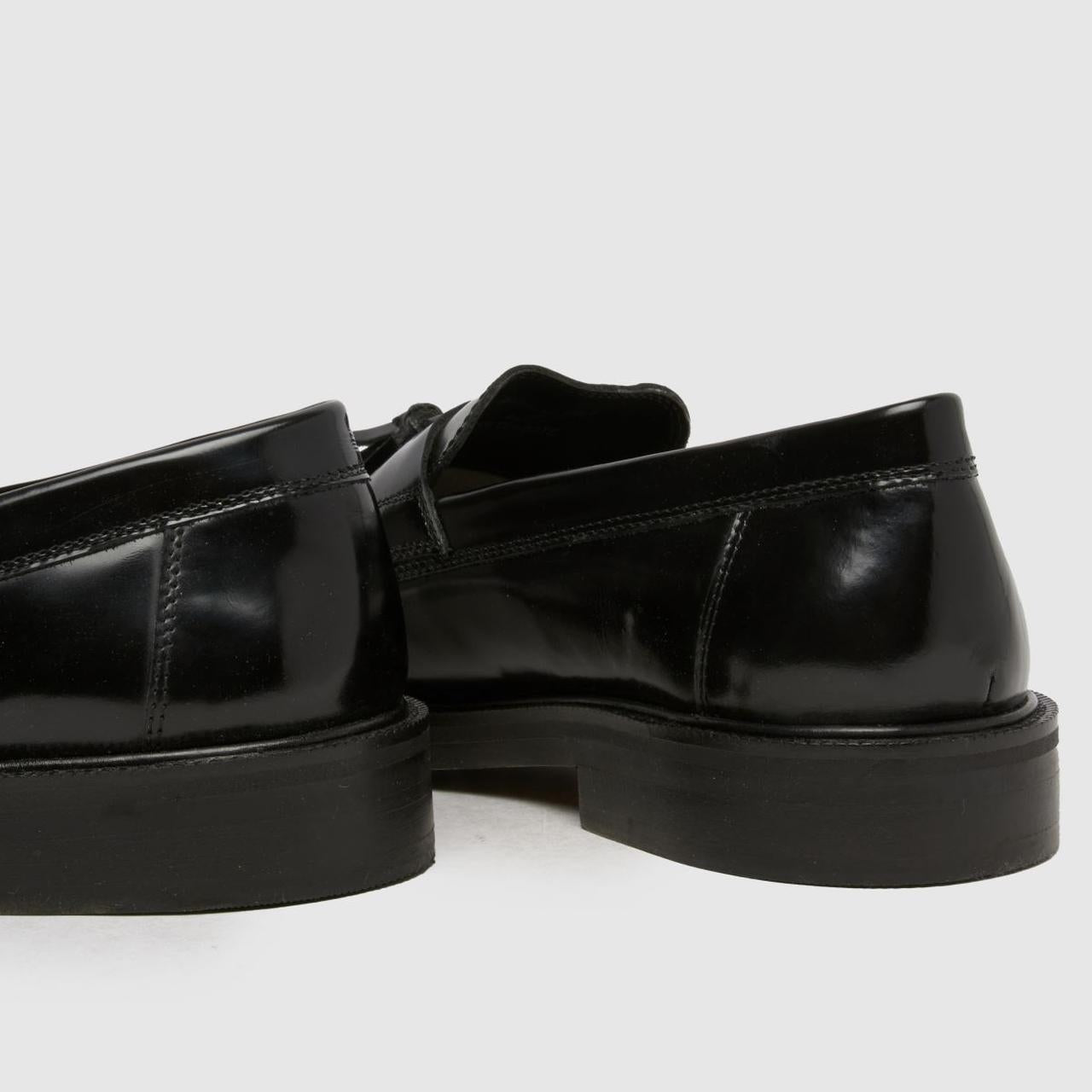Rise Leather Tassel Loafer in Black