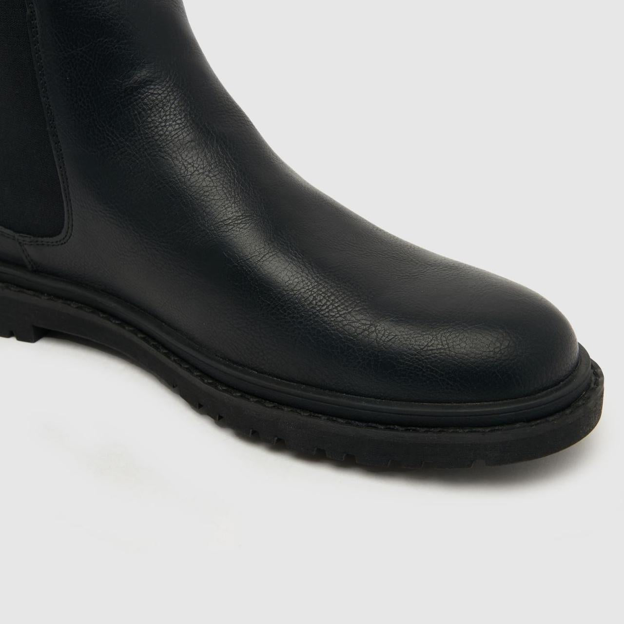 David Chelsea in Black