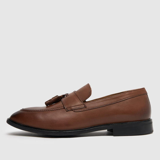 Raheem Tassel Loafer in Brown