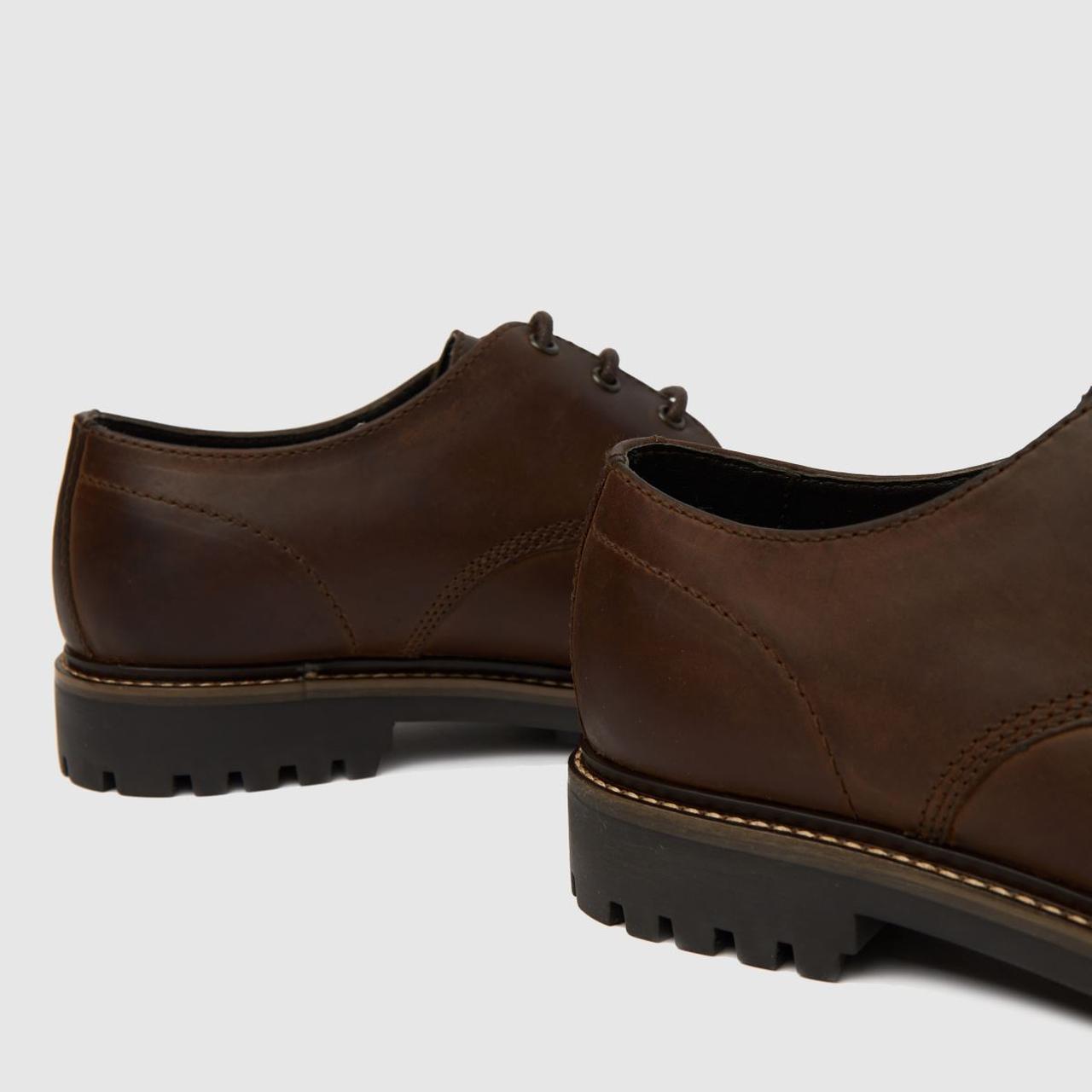 Pax Leather Derby in Brown